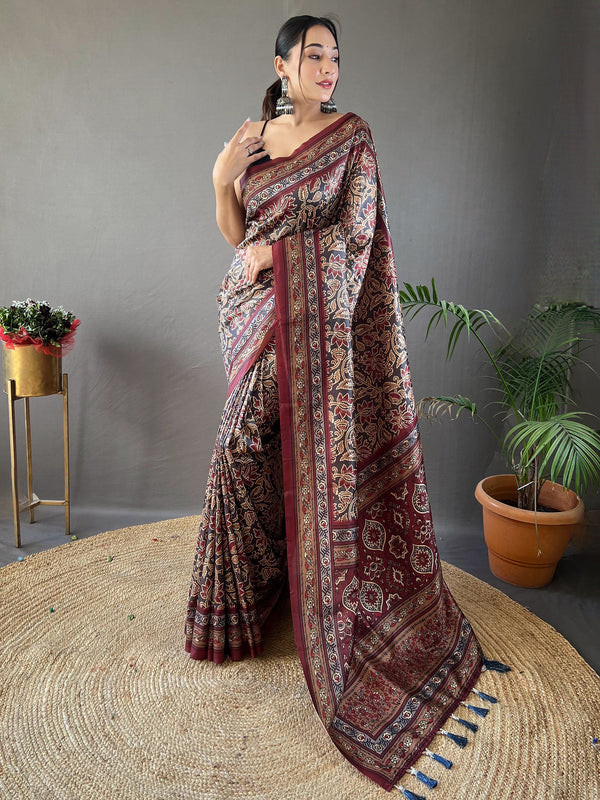 Beautiful Black Digital Printed Silk Traditional Saree With Blouse