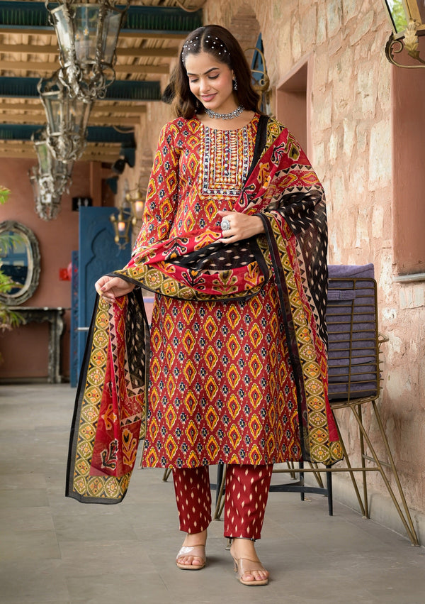 Ethnic Set Women Embroidery Straight Kurta and Pant set with Dupatta